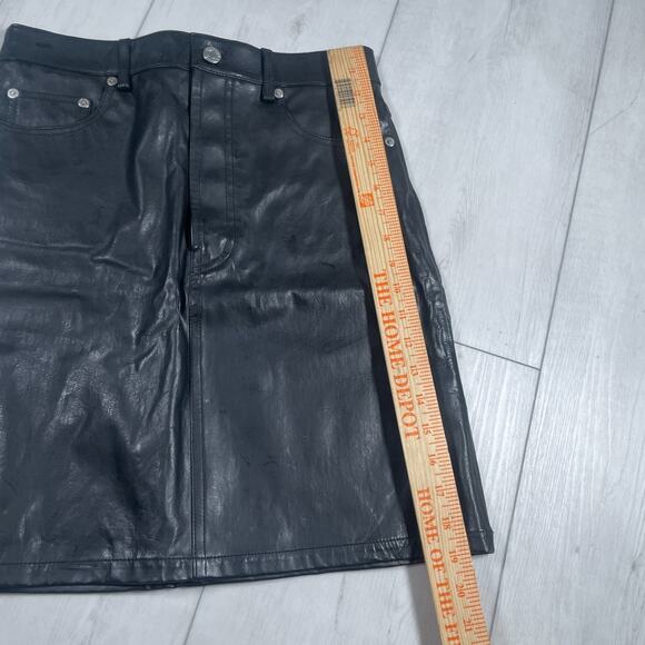 Helmut Lang Women's 2 Patent Lamb Leather Mini Skirt High Rise Button Fly - Picture 13 of 13